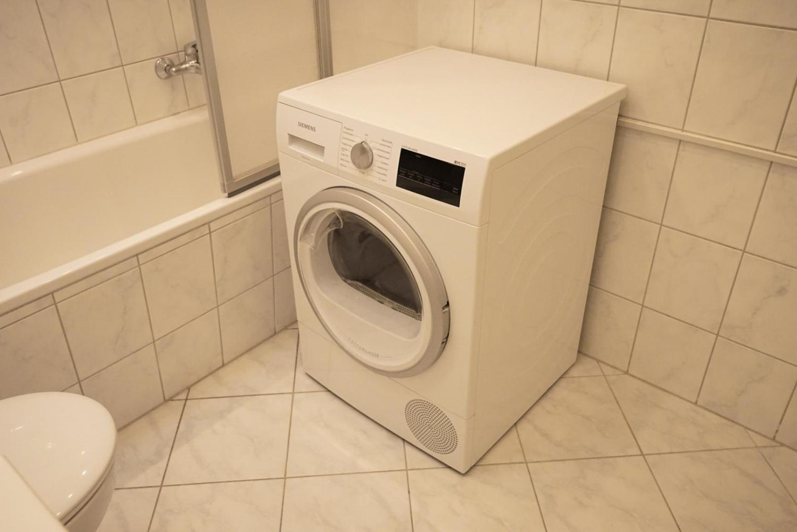 Moeblierte 3-Zimmer-Wohnung Nahe Duesseldorf In Duisburg-Sued エクステリア 写真