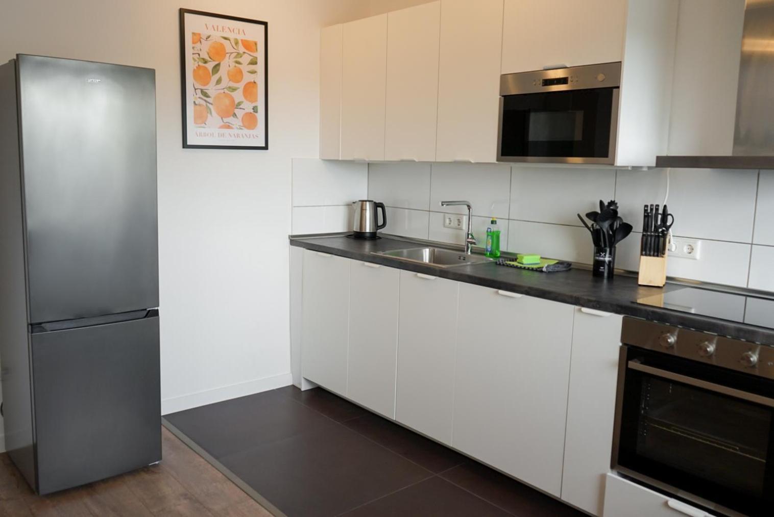 Moeblierte 3-Zimmer-Wohnung Nahe Duesseldorf In Duisburg-Sued エクステリア 写真